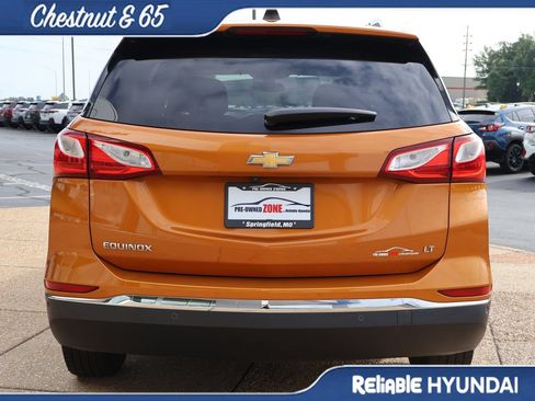 Used 2018 Chevrolet Equinox LT w/ Sun & Infotainment Package FWD image 5