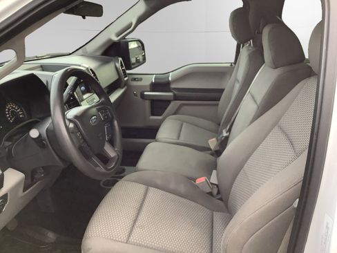 Used 2018 Ford F150 XLT w/ Trailer Tow Package image 9