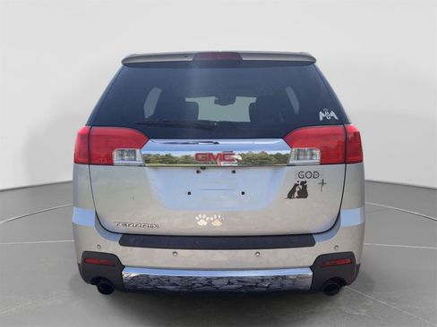 Used 2015 GMC Terrain SLT FWD image 4