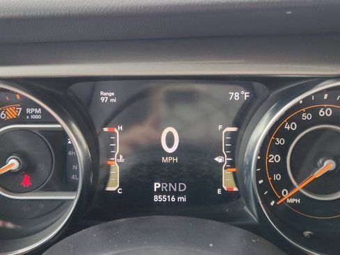 Used 2020 Jeep Wrangler Unlimited Sahara AWD/4WD image 25