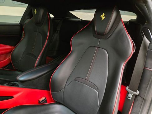 Used 2024 Ferrari Roma RWD image 30