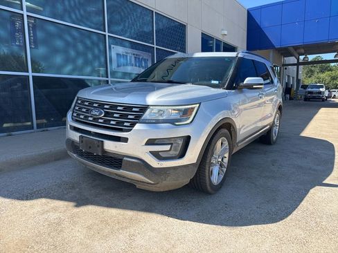 Used 2016 Ford Explorer Limited FWD image 4