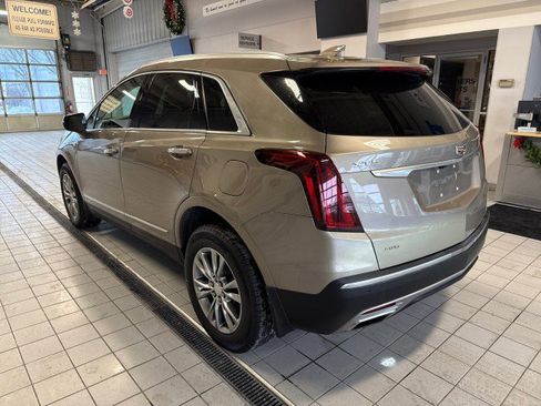 Used 2023 Cadillac XT5 Premium Luxury image 5