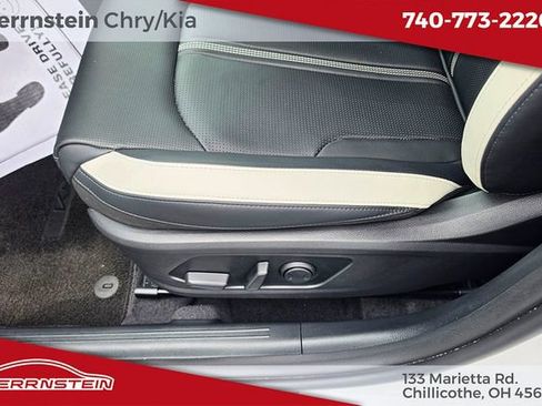 Used 2025 Kia K5 GT-Line AWD/4WD image 14