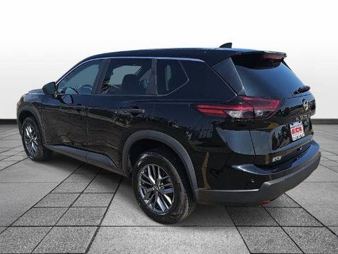 Used 2024 Nissan Rogue S AWD/4WD image 7