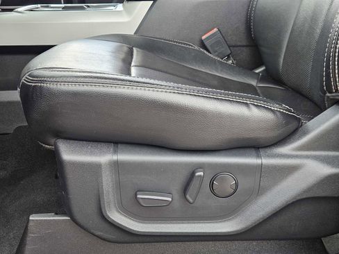 Used 2020 Ford F250 Lariat AWD/4WD image 24