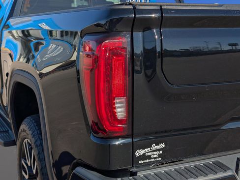 Used 2020 GMC Sierra 1500 AT4 w/ AT4 Premium Package image 11