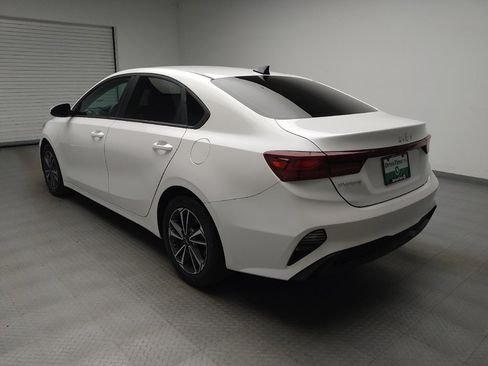 Used 2023 Kia Forte LXS FWD image 5
