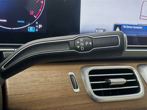 Certified 2024 Mercedes-Benz GLS 450 4MATIC image 17