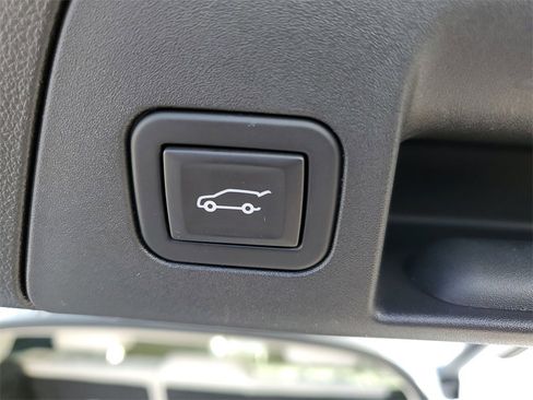 Used 2023 Buick Envision Preferred image 9