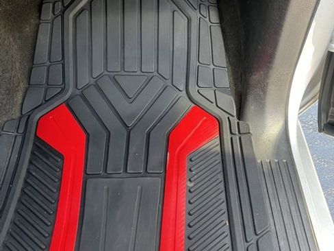 Used 2018 Chevrolet Silverado 2500 LT image 17