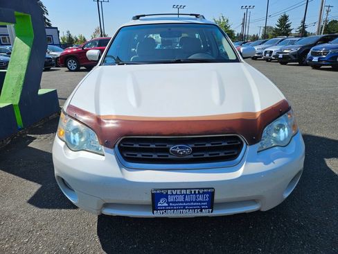 Used 2006 Subaru Outback 2.5i Limited AWD/4WD image 7