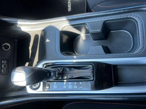 Used 2021 Nissan Sentra SR FWD image 20