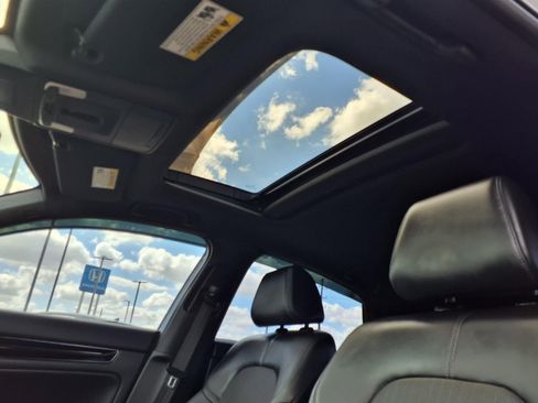 Used 2022 Honda Civic Sport Touring image 10