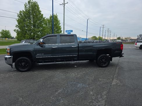 Used 2018 Chevrolet Silverado 2500 LTZ w/ Duramax Plus Package AWD/4WD image 2