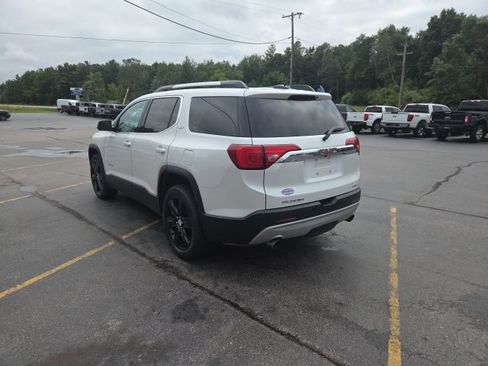 Used 2019 GMC Acadia SLT AWD/4WD image 6