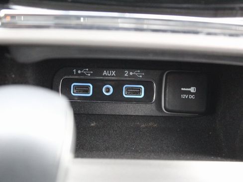 Used 2019 Jeep Grand Cherokee Limited image 26