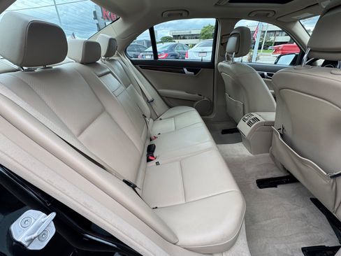 Used 2013 Mercedes-Benz C 300 4MATIC Sedan image 14