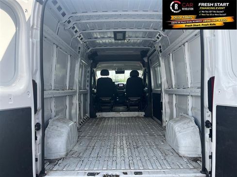 Used 2025 RAM ProMaster 3500 w/ Convenience Group image 10