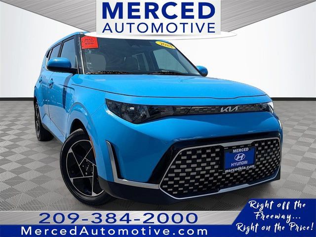 Used 2024 Kia Soul EX FWD image 1