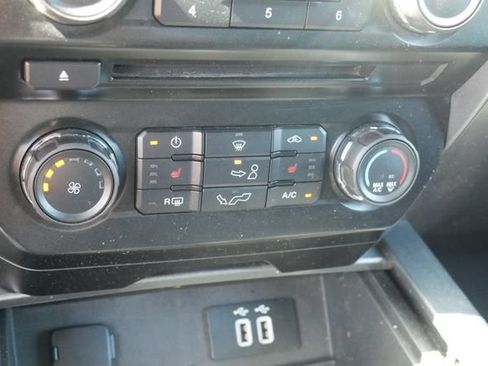 Used 2016 Ford F150 XLT w/ Equipment Group 302A Luxury AWD/4WD image 24