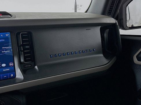 Used 2024 Ford Bronco Wildtrak image 23