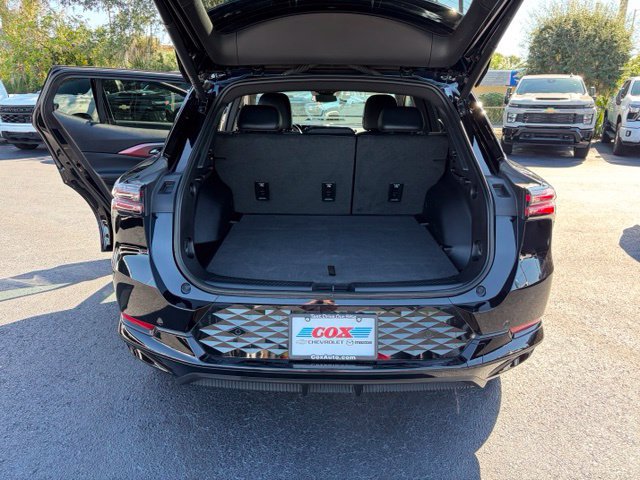 Used 2024 Chevrolet Equinox EV RS AWD/4WD image 16