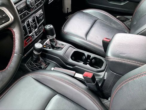 Used 2020 Jeep Wrangler Unlimited Rubicon w/ Quick Order Package 28Y Recon image 13