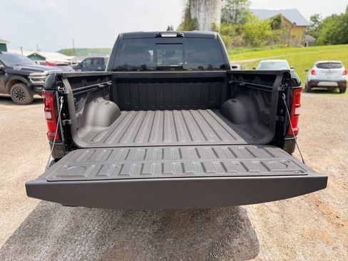 Used 2025 RAM 1500 Big Horn AWD/4WD image 15