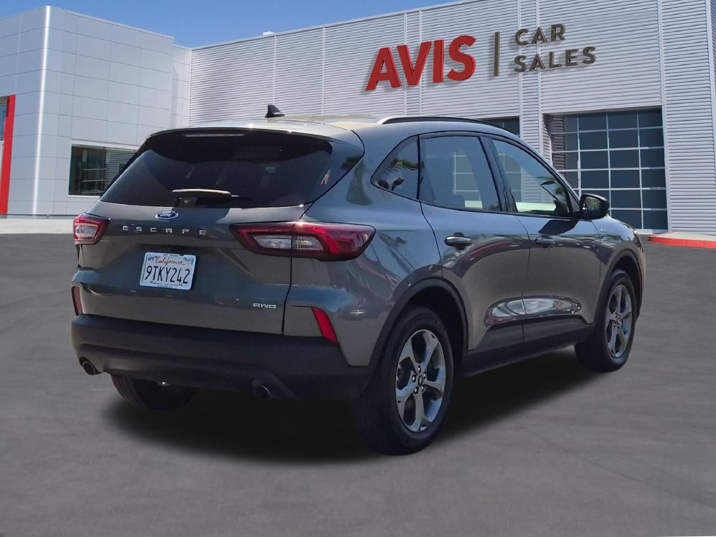 Used 2025 Ford Escape ST-Line AWD/4WD image 6