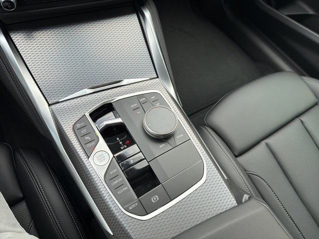 Used 2026 BMW 230i Coupe w/ Premium Package RWD image 19