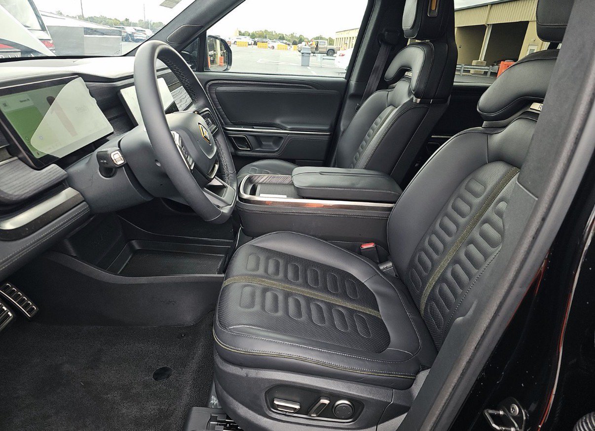 Used 2024 Rivian R1S Adventure Quad AWD/4WD image 8