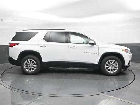 Used 2021 Chevrolet Traverse LT w/ LPO, Floor Liner Package AWD/4WD image 5