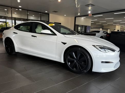 Used 2022 Tesla Model S Standard Range AWD/4WD image 6