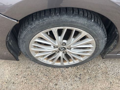 Used 2018 Toyota Camry XLE w/ Driver Assist Package FWD image 6