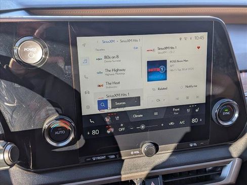 Used 2023 Lexus RX 350h image 13