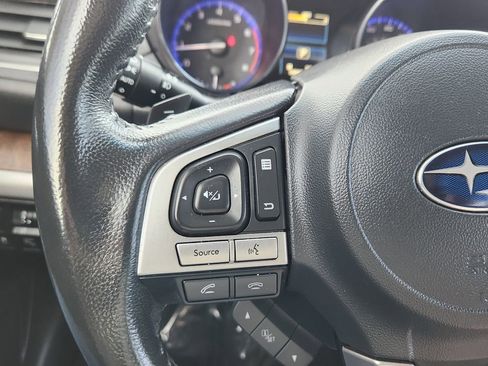 Used 2017 Subaru Outback 2.5i Limited image 16