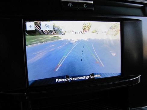 Used 2025 Ford F250 XLT w/ FX4 Off-Road Package AWD/4WD image 45