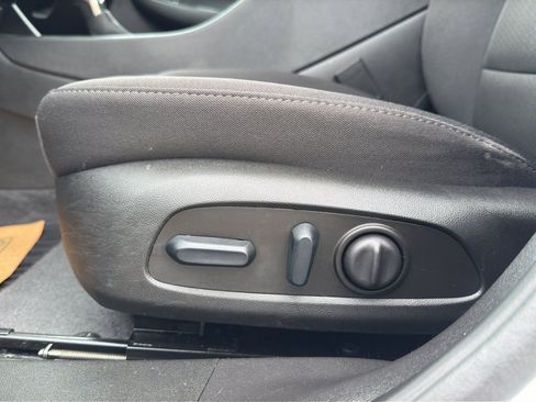 Used 2024 Chevrolet Malibu LT FWD image 15