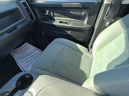 Used 2017 RAM 1500 Express image 14