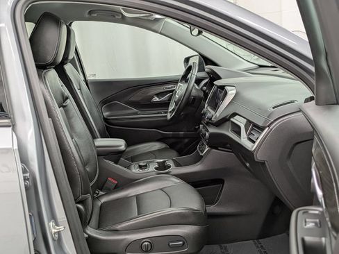 Used 2024 GMC Terrain SLT AWD/4WD image 29