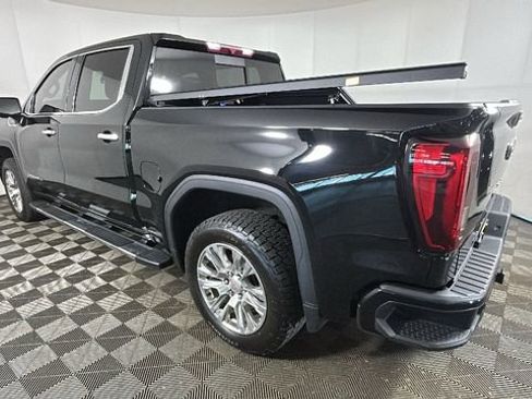 Used 2023 GMC Sierra 1500 Denali AWD/4WD image 5