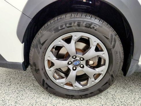 Used 2021 Subaru Crosstrek 2.5i Sport w/ Moonroof Package AWD/4WD image 9