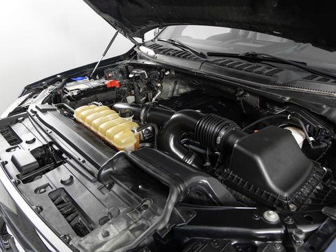 Used 2016 Ford F150 Lariat w/ Equipment Group 501A Mid image 42