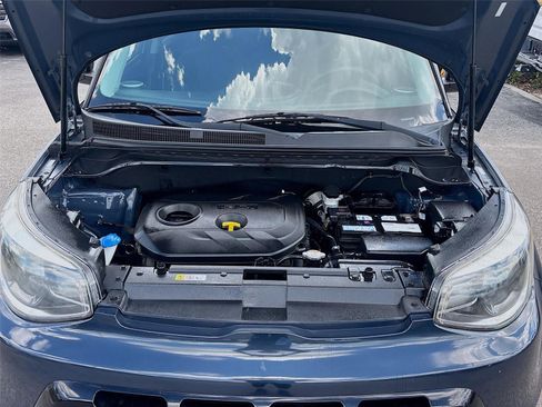 Used 2016 Kia Soul + image 30