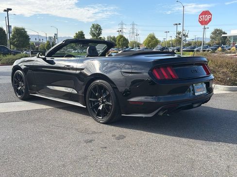 Used 2017 Ford Mustang GT Premium w/ Equipment Group 401A RWD image 11