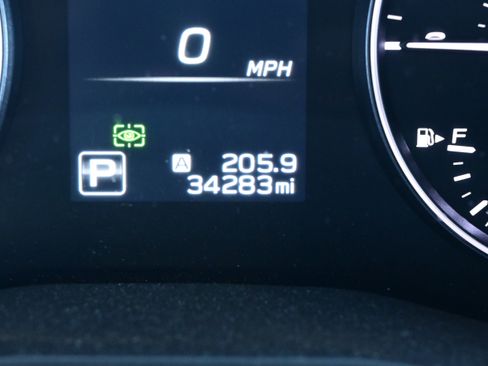 Used 2024 Subaru Ascent Limited w/ Technology Package image 14