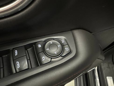 Used 2024 Chevrolet Tahoe RST w/ Luxury Package AWD/4WD image 28