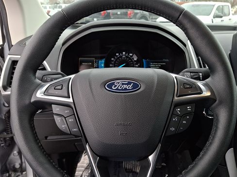 Certified 2022 Ford Edge SEL w/ Convenience Package image 21