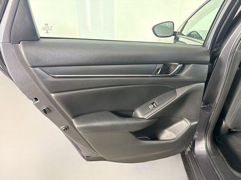 Used 2022 Honda Accord LX image 26